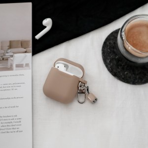 airpodnudecase1 minimalist coffee urban